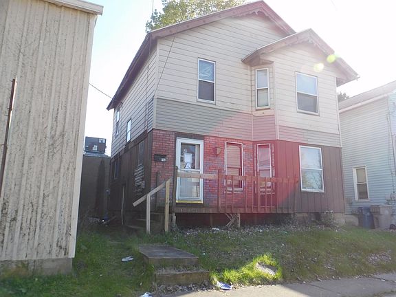 3rd image of 182 Boynton St