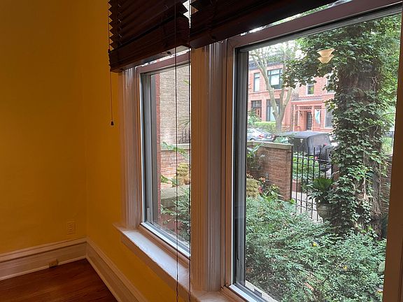 3rd image of 1906 N Bissell St #1