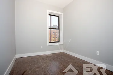 Rented by EXR Somerset LLC