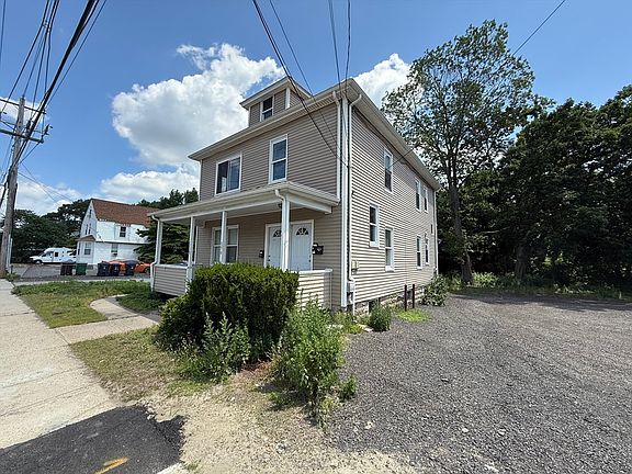 3rd image of 1728 Elmwood Ave