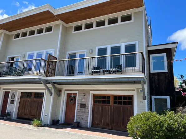 15D Water Street #D, Newmarket, NH 03857