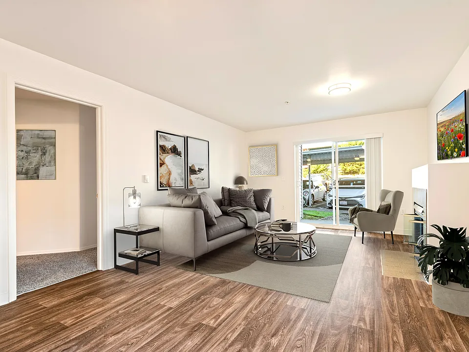 Vinyl Plank-Wood Flooring
