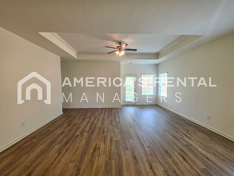 318 Ashland Dr SW — Photo 40