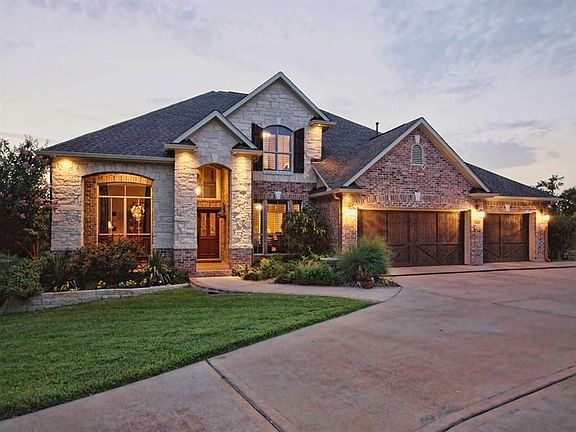 2nd image of 2202 Aldworth Dr