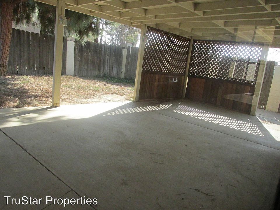 2nd image of 2607 Valencia Dr