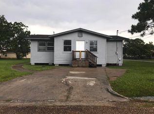 3900 Ruby St, Moss Point, MS 39563