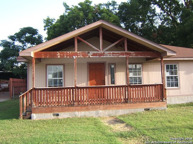 1st image of 608 Royston Ave
