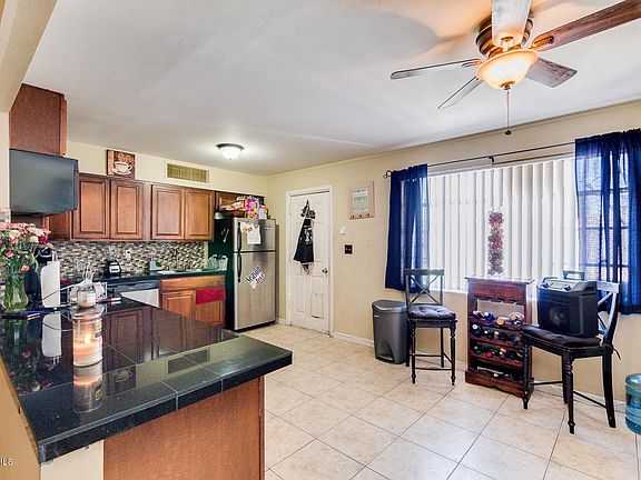 5th image of 4944 W Sierra Vista Dr