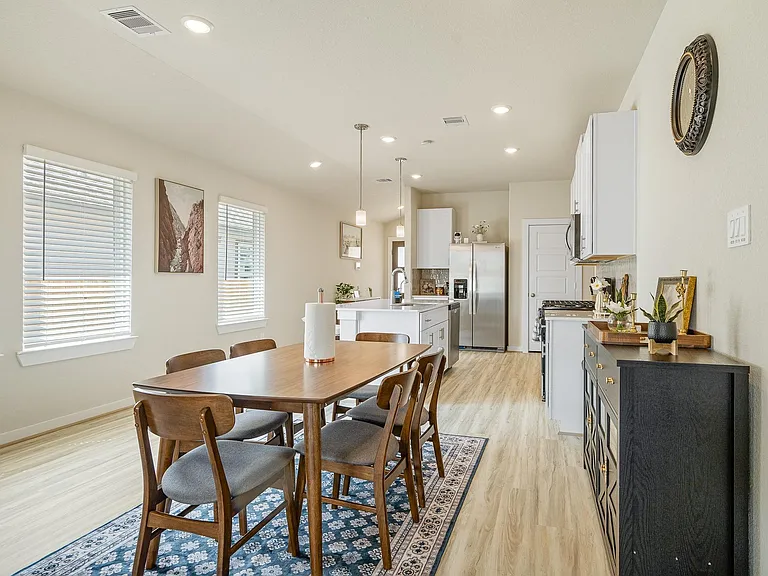 312 Willow Sage Ct — Photo 16