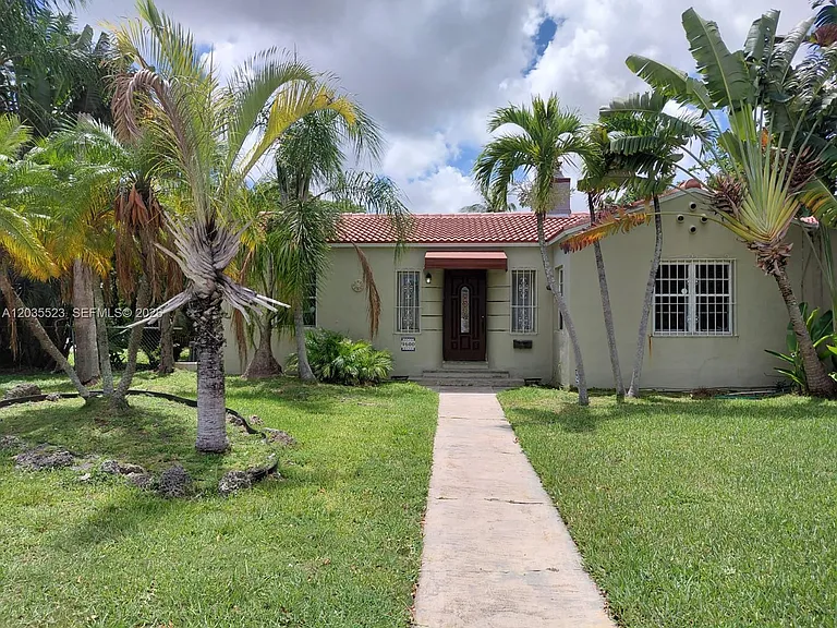 9600 N Miami Ave — Photo 1