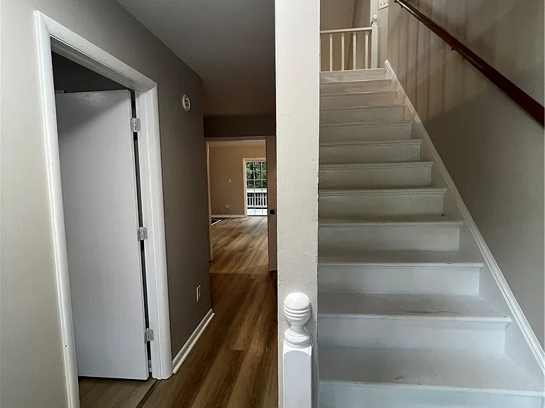 1838 Ferncreek Pl — Photo 5