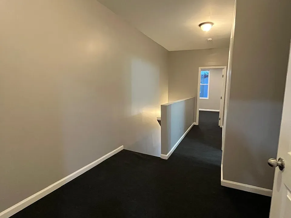 1925 E Federal St