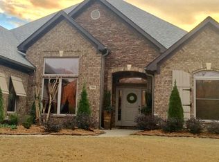 7906 Worth Ave E, Benton, AR 72019