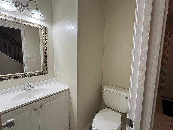 5th image of 3726 Ferrara Dr #1