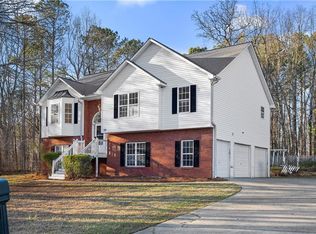 28 Greatwood Dr, White, GA 30184