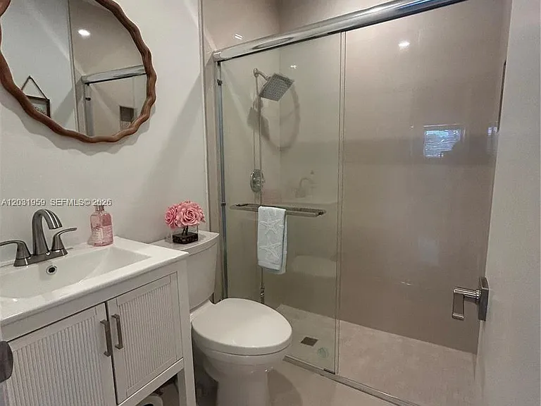 322 Briarwood Cir #1-17 — Photo 25
