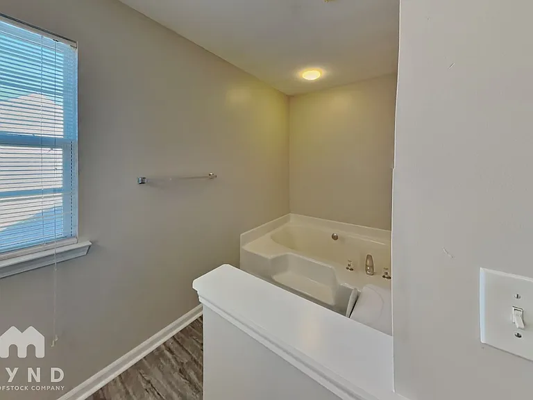 12015 Creek Turn Dr — Photo 13