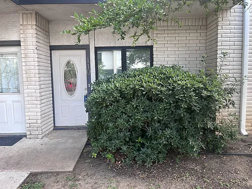 1307 Kinney Ave #110 Photo 1