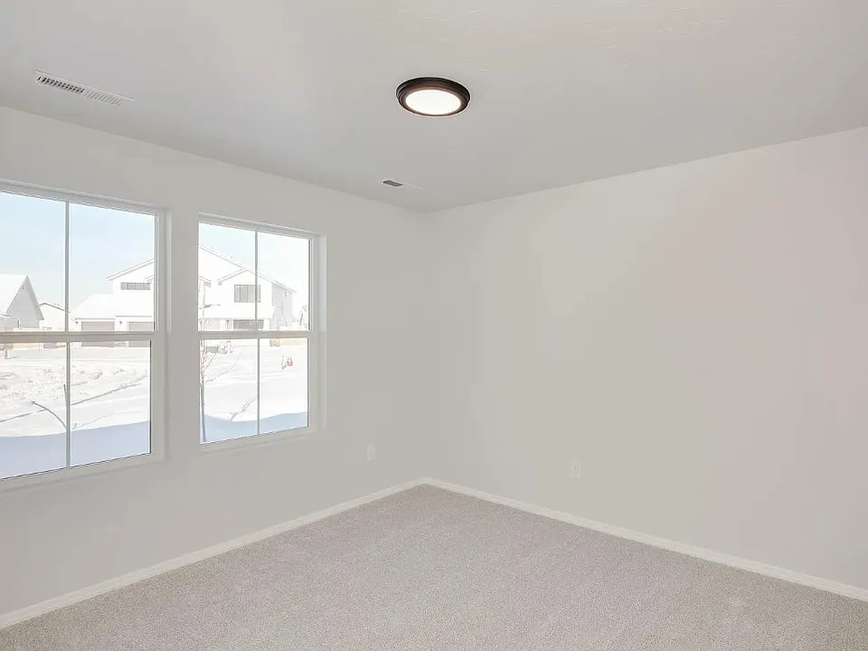 13537 Pierce Ct