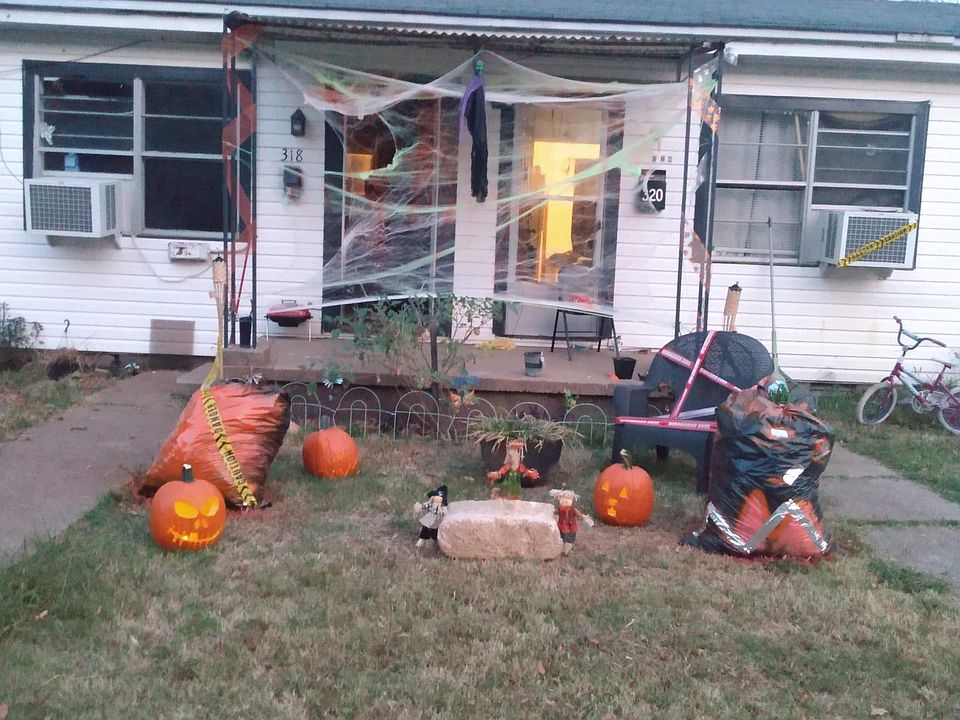 1st image of 318 Harwood St