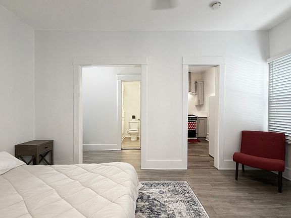 2nd image of 328 W 8th St APT 3