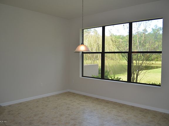 5th image of 100 Breezy Bay Dr