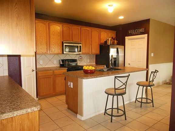 2nd image of 1122 Wenk Ct