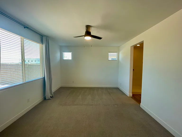 12389 N 173rd Ln — Photo 7