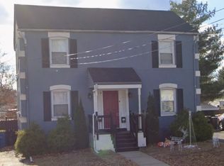 21 Edgewood Ter, South Bound Brook, NJ 08880