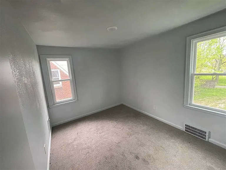 12651 Kelly Rd — Photo 8