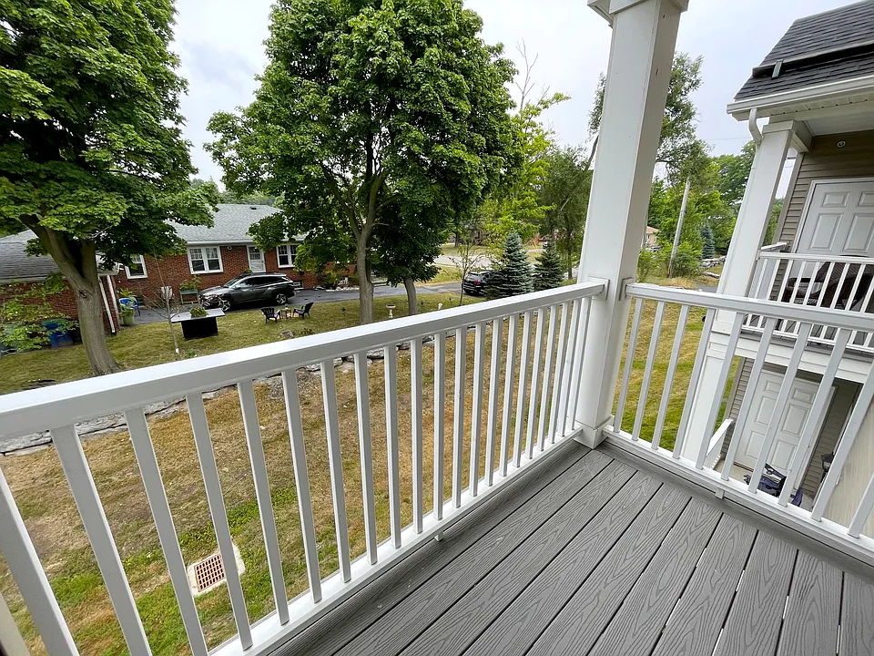 Balcony w. Residential View