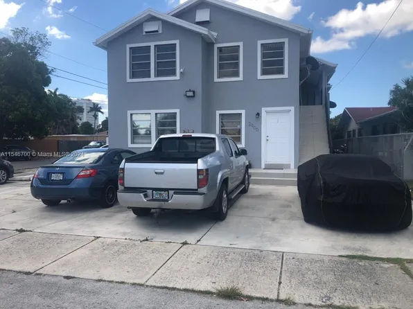 2900 Sw 3rd St, Miami, FL 33135