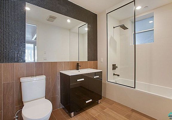 5th image of 188 Hawthorne St #33R