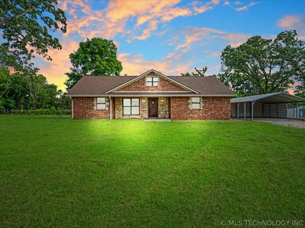 7939 W G Bar Rd, Atoka, OK 74525