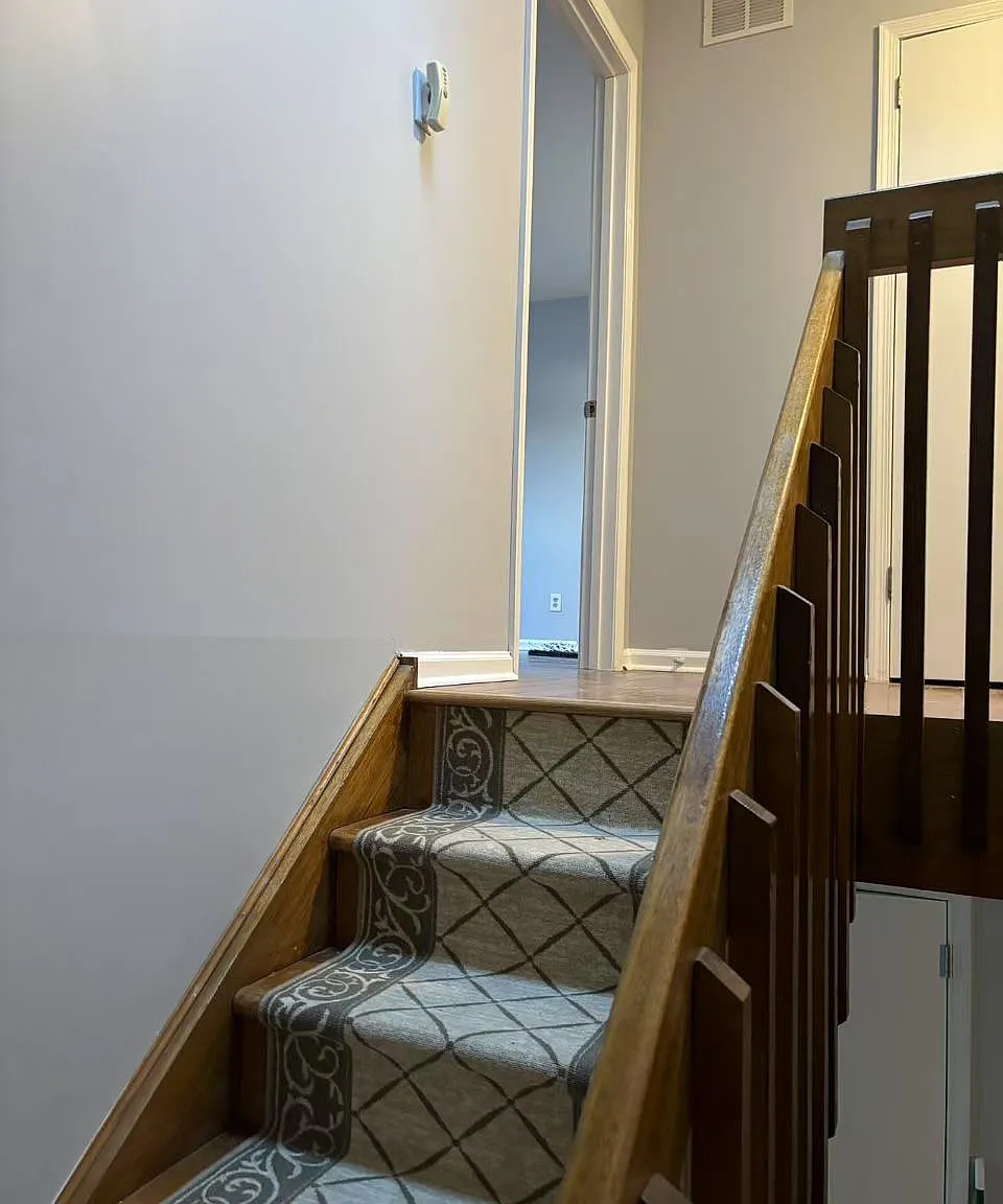310 Winding Way — Photo 3