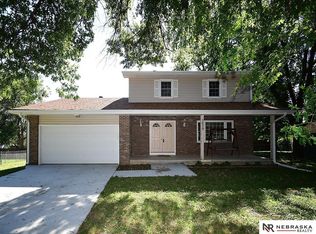 5079 S 160th Cir, Omaha, NE 68135
