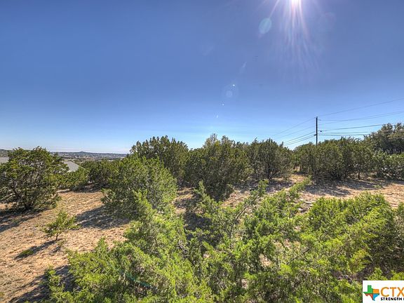 5th image of 363 Scenic Terrace Dr