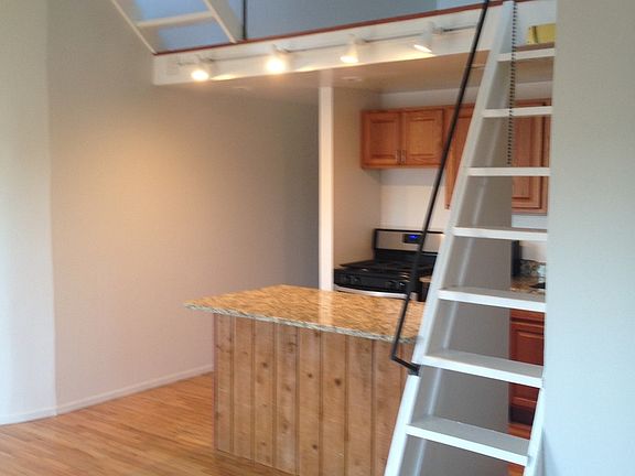 4th image of 777 W Diversey Pkwy APT 4SE