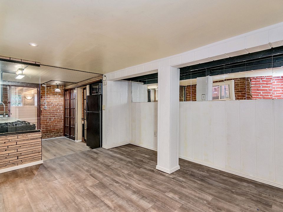1st image of 123 S Pennsylvania St #10678155