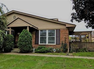 68458 Seymour St, Richmond, MI