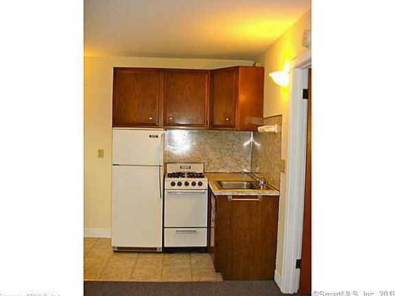 4th image of 19 Dayton St APT 1F