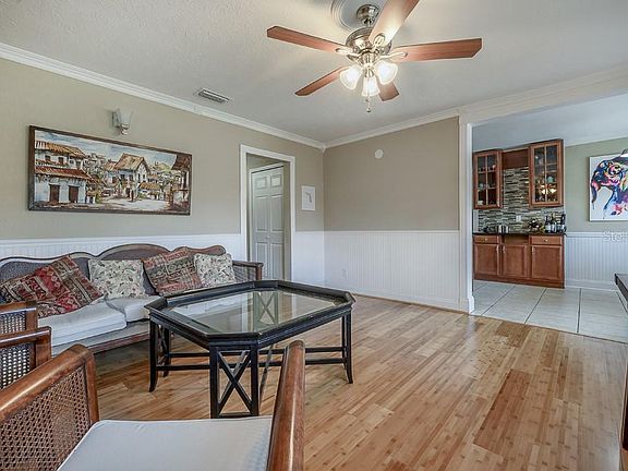 5th image of 6204 S Richard Ave