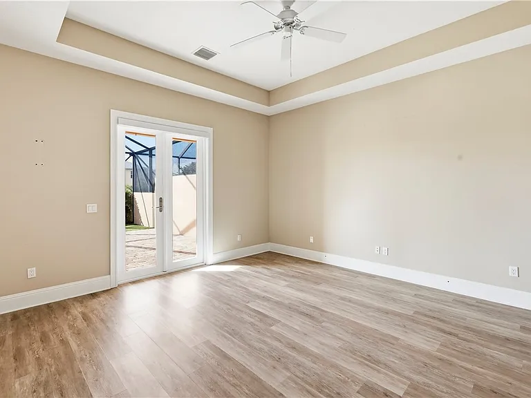 2030 Bridgepointe Cir #112 — Photo 11
