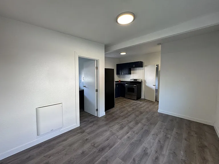 820 S Donovan St — Photo 13