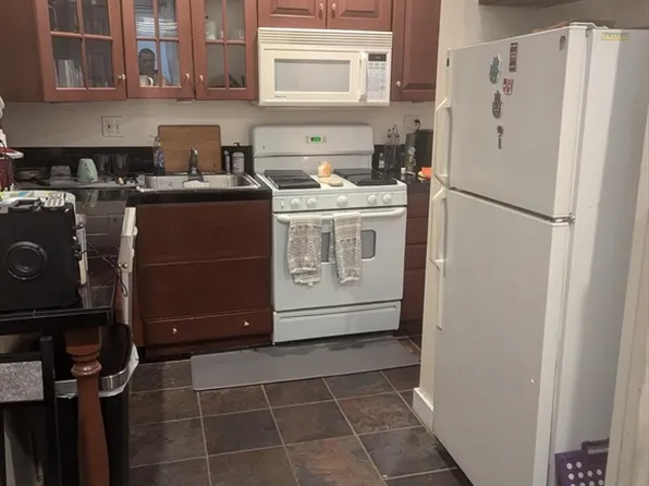 40 Gove St, East Boston, MA 02128