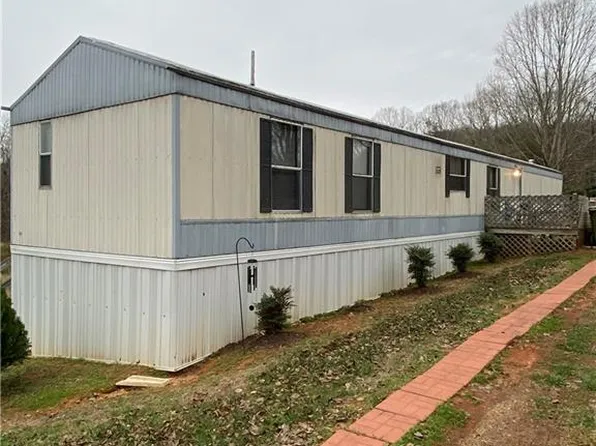 7091 Canaan Church Rd, Denton, NC 27239