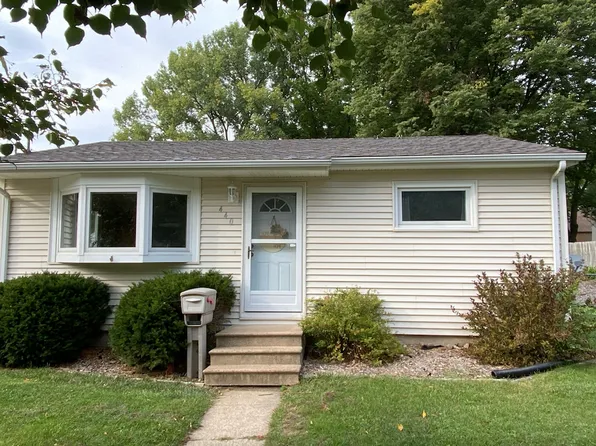 (undisclosed Address), Waterloo, IA 50701