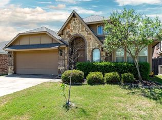 204 Bayberry Dr, Mansfield, TX 76063