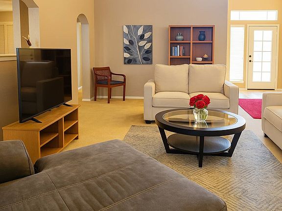 4th image of 7101 Tierra Roja St