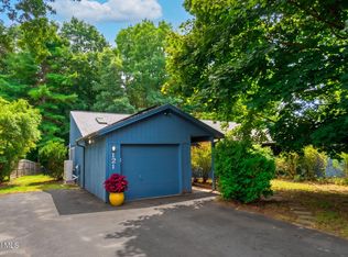 121 Arrow Wood Place, Malta, NY 12020